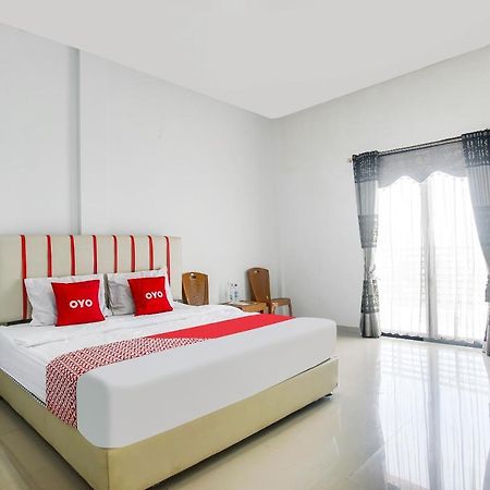 Oyo 2246 Anjung Bang Oking Hotel & Resort Pasarpulaupisang Εξωτερικό φωτογραφία