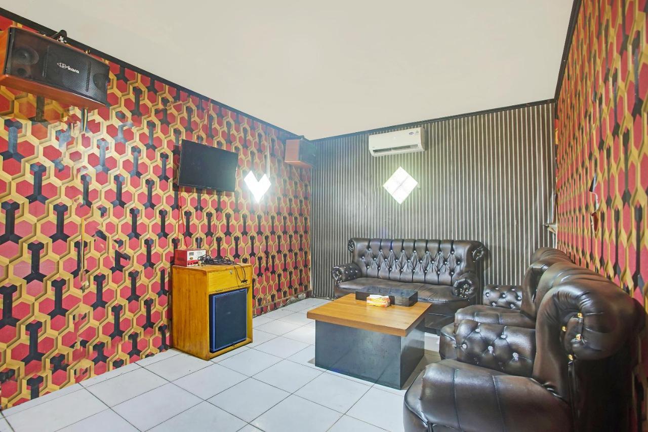 Oyo 2246 Anjung Bang Oking Hotel & Resort Pasarpulaupisang Εξωτερικό φωτογραφία