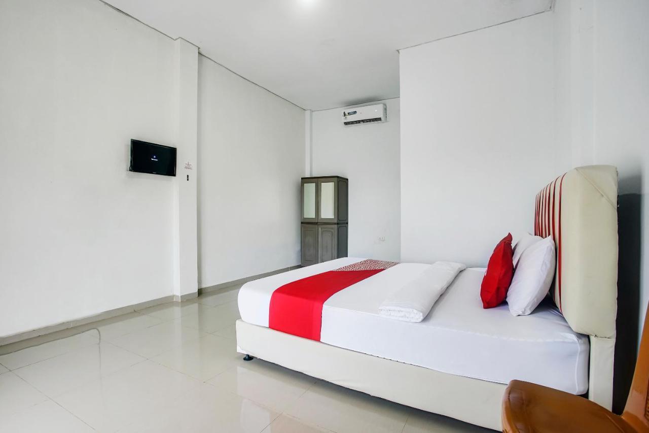 Oyo 2246 Anjung Bang Oking Hotel & Resort Pasarpulaupisang Εξωτερικό φωτογραφία