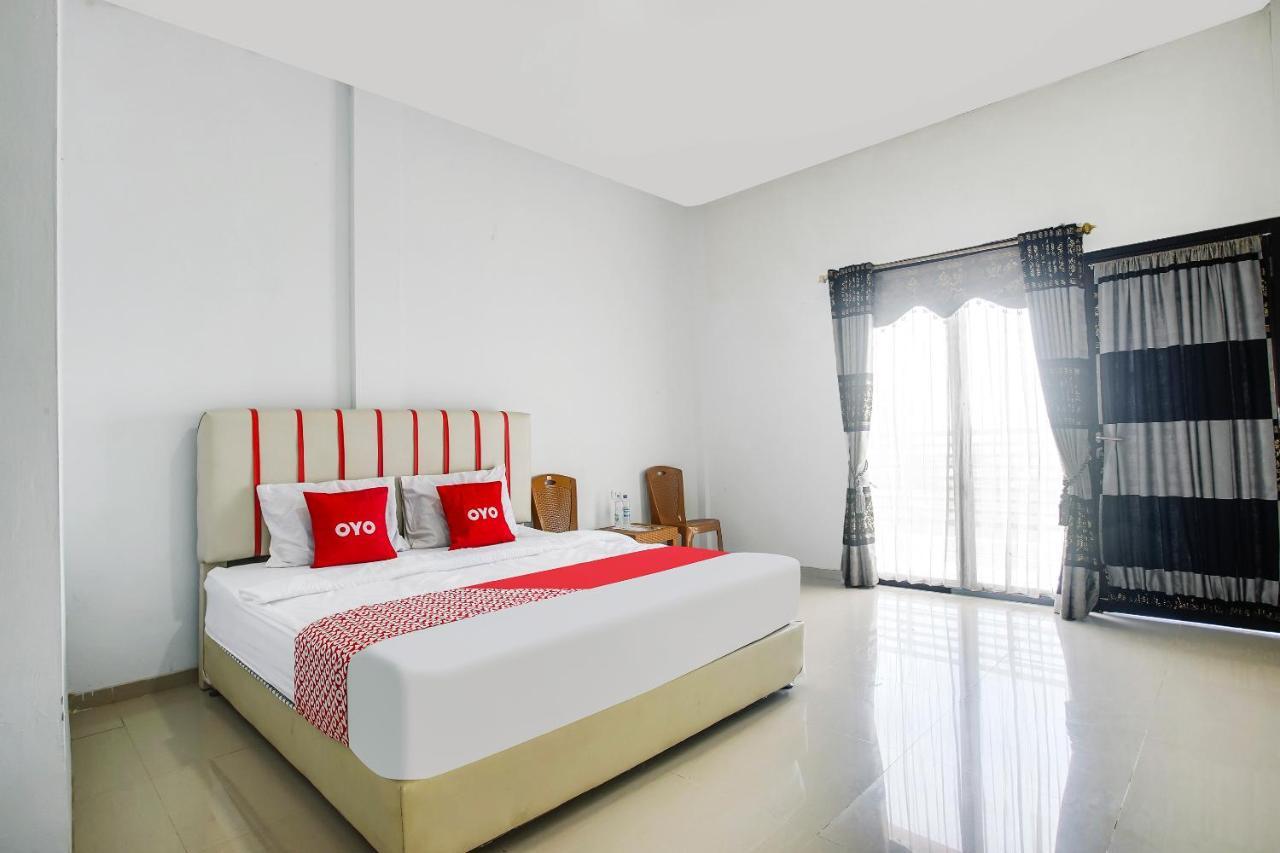 Oyo 2246 Anjung Bang Oking Hotel & Resort Pasarpulaupisang Εξωτερικό φωτογραφία